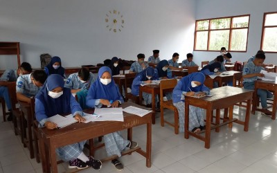 Ujian Praktek, Cara SMK Alkamal Kunir Lengkapi Penilaian Kelulusan Peserta Didik